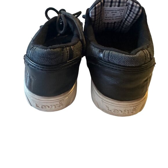 Levi Strauss & Co black and white lace up 501 size 7 sneakers - Picture 4 of 7